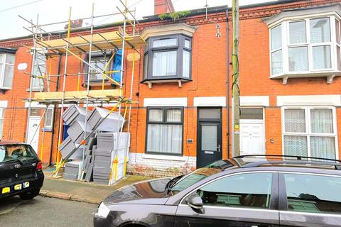 Houghton Street, Leicester LE5 3 bed terraced house for sale