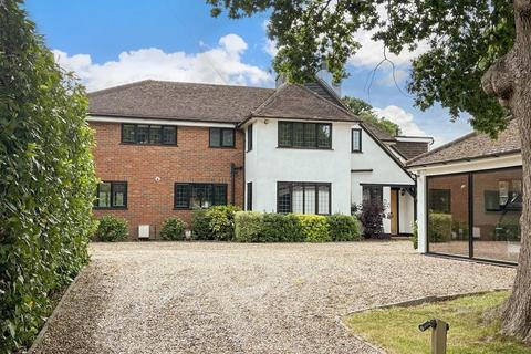 Reigate Road, Hookwood, Horley, Surrey 5 bed detached house for sale