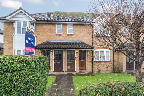 Beech Avenue, Ruislip, Middlesex 1 bed maisonette for sale