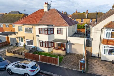 Havelock Road, Bognor Regis 3 bed semi