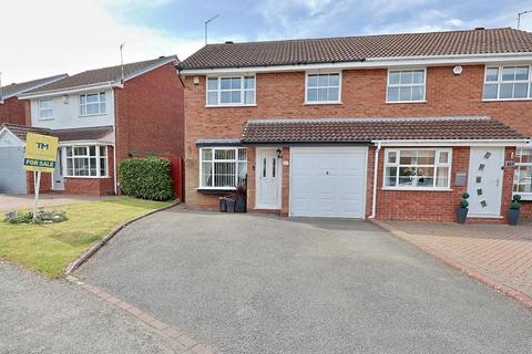 Appledore Drive, Allesley Green... 3 bed semi