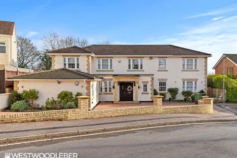 Bassingbourne Close, Broxbourne EN10 5 bed detached house for sale