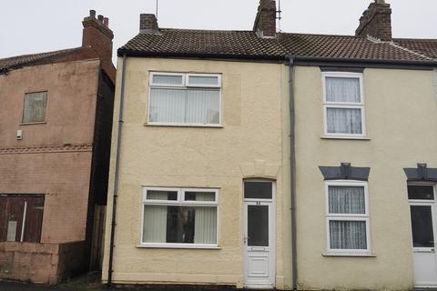 Southcliff Road, Withernsea HU19 2 bed end of terrace house for sale