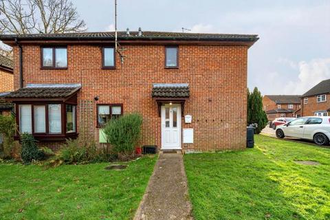 Slough,  Berkshire,  SL2 2 bed end of terrace house for sale