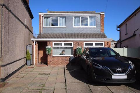WILSON STREET, CLEETHORPES 4 bed detached house for sale