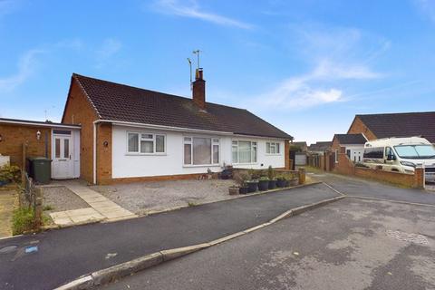 Lindsey Avenue, Evesham 2 bed semi