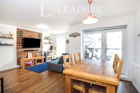 Cross Street, Portsmouth, Hampshire 2 bed apartment for sale