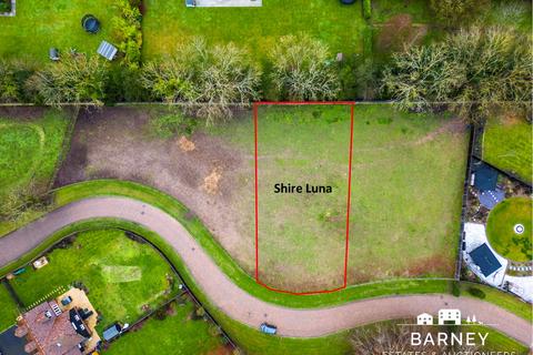 The Shires, Littlewick Green SL6 Land for sale