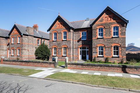 Clock Tower Park, Longmoor Lane... 2 bed apartment for sale