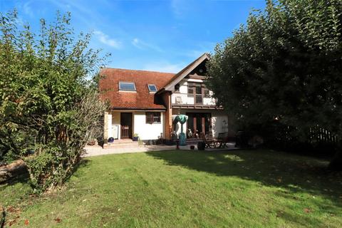 Penmans Hill, Chipperfield, WD4 4 bed detached house for sale