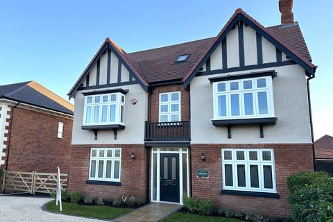 Plot 367, The Thorne at Davidsons at... 5 bed detached house for sale