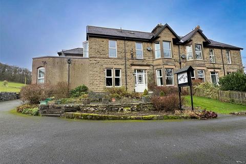 10 bedroom semi-detached house for sale