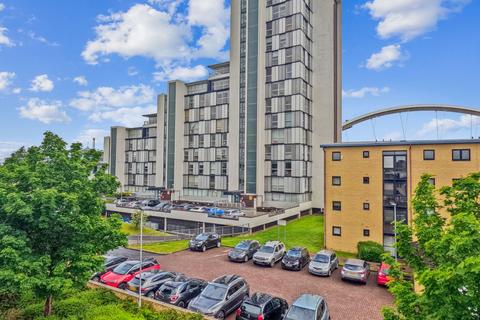 108 Mavisbank Gardens, Flat 0/1... 2 bed flat for sale