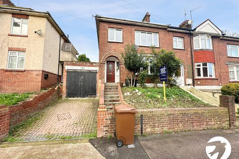 Boundary Road, Chatham, ME4 4 bed end of terrace house for sale