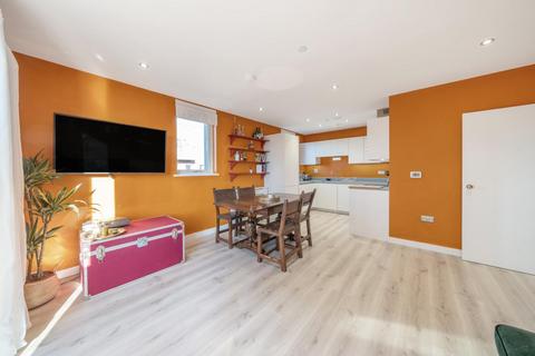 Queens Road, Peckham 1 bed flat for sale