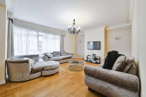 Prince Albert Road, St John's Wood... 3 bed flat for sale