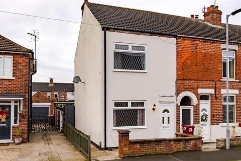 Alexandra Road, Scunthorpe 2 bed end of terrace house for sale