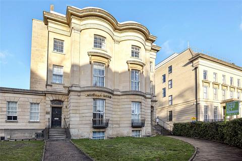 Kings Road, Reading, Berkshire, RG1 2 bed apartment for sale