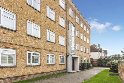 Wentworth Lodge, Finchley, N3 3 bed flat for sale