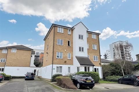 Carolina Close, Stratford 1 bed flat for sale