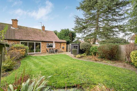 Moffats Close, Brookmans Park, AL9 3 bed semi