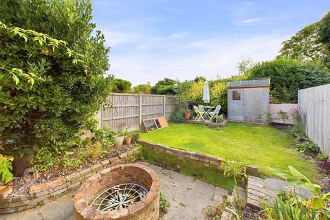 Thorpe Road, Norwich NR14 3 bed cottage for sale