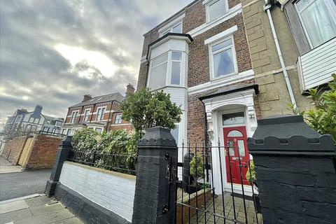 Seaview Terrace, South Shields 4 bed terraced house for sale