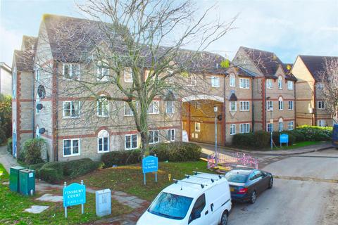 Parkside, Waltham Cross 1 bed apartment for sale