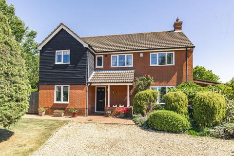 Fakenham Road, Beetley, NR20 4 bed detached house for sale