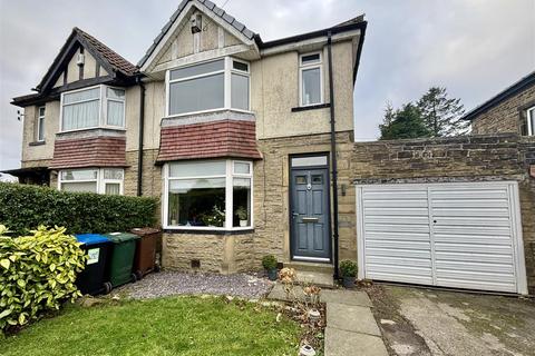 Fleet Lane, Bradford BD13 3 bed semi