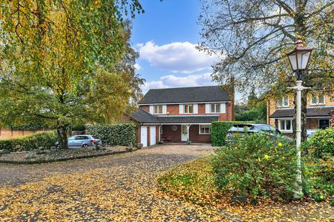 Wengeo Lane, Ware SG12 5 bed detached house for sale
