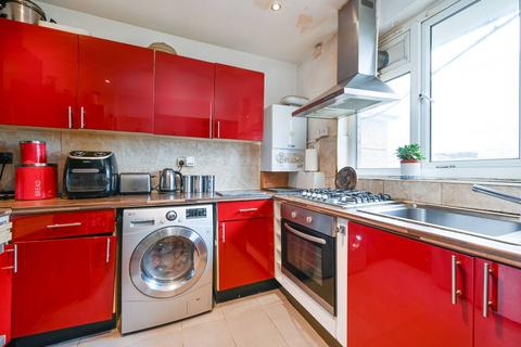Richmond Way, Brook Green, London, W12 2 bed flat for sale
