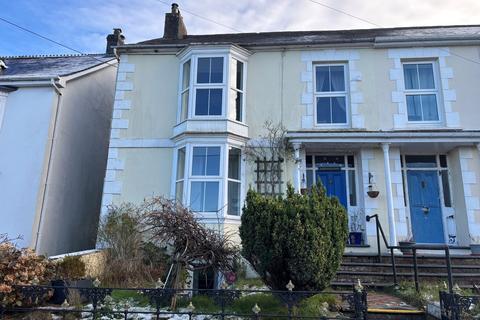 Llanybydder, Carmarthenshire, SA40 5 bed semi