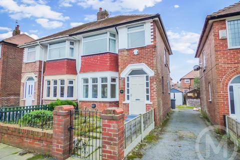 Salmesbury Avenue, Bispham, FY2 0PR 3 bed semi