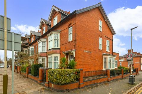 Fosse Road South, West End 4 bed end of terrace house for sale