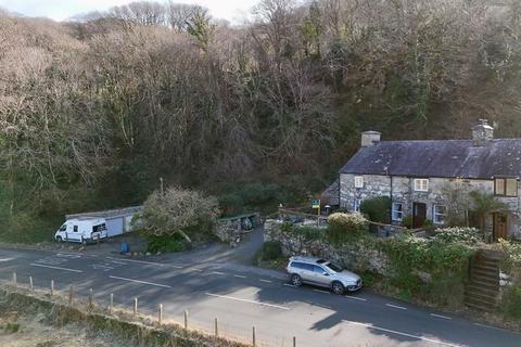 2 Capel Seion, Arthog LL39 1AX 4 bed semi