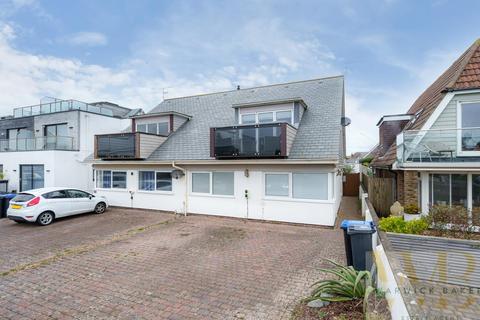 Old Fort Road, Shoreham