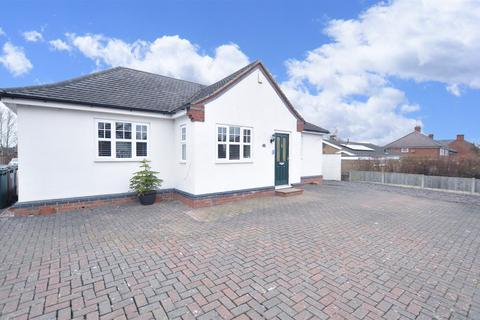 Burton Road, Woodville DE11 4 bed detached bungalow for sale