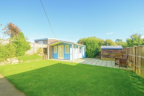 IDEAL FAMILY HOME * SANDOWN 4 bed detached house for sale