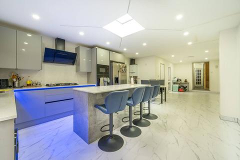 Katherine Road, Forest Gate, London, E7 3 bed terraced house for sale