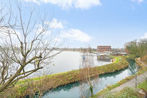 Green Lanes Walk 2 bed apartment for sale