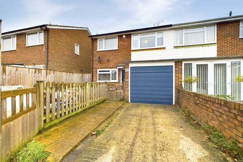 Beaulieu Gardens, Blackwater... 3 bed end of terrace house for sale