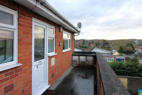The Lakes Road, Bewdley, DY12 2 bed flat for sale