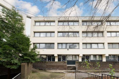 Malden Crescent, London NW1 3 bed maisonette for sale
