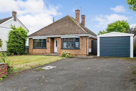 Blacksmiths Lane, South Littleton WR11 2 bed bungalow for sale