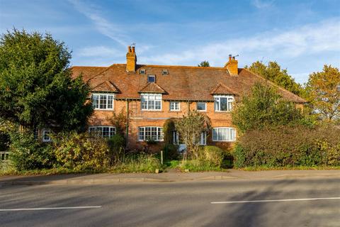 Long Itchington Road, Leamington Spa... 3 bed cottage for sale