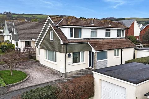 South Park, Braunton EX33 4 bed detached bungalow for sale