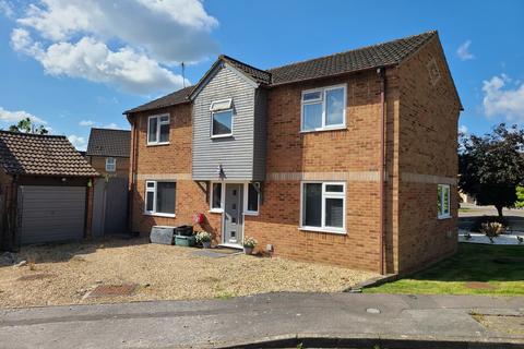 Tides Way, Marchwood SO40 4 bed detached house for sale