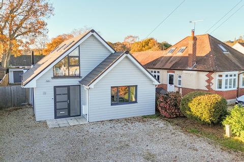 Hayes Lane, Wimborne, BH21 5 bed chalet for sale