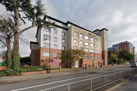 Bath Road, Slough, Berkshire, SL1 3SL 2 bed apartment for sale